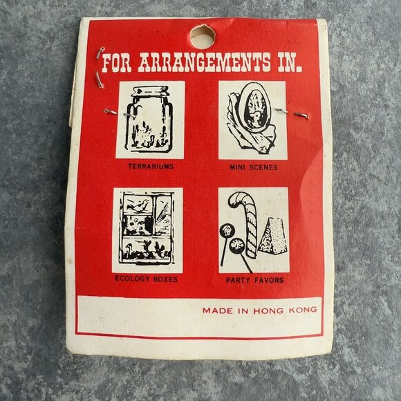 VTG Creative Crafts from Around The World Santa & Mrs Claus Figure Miniature NEW - Picture 2 of 3